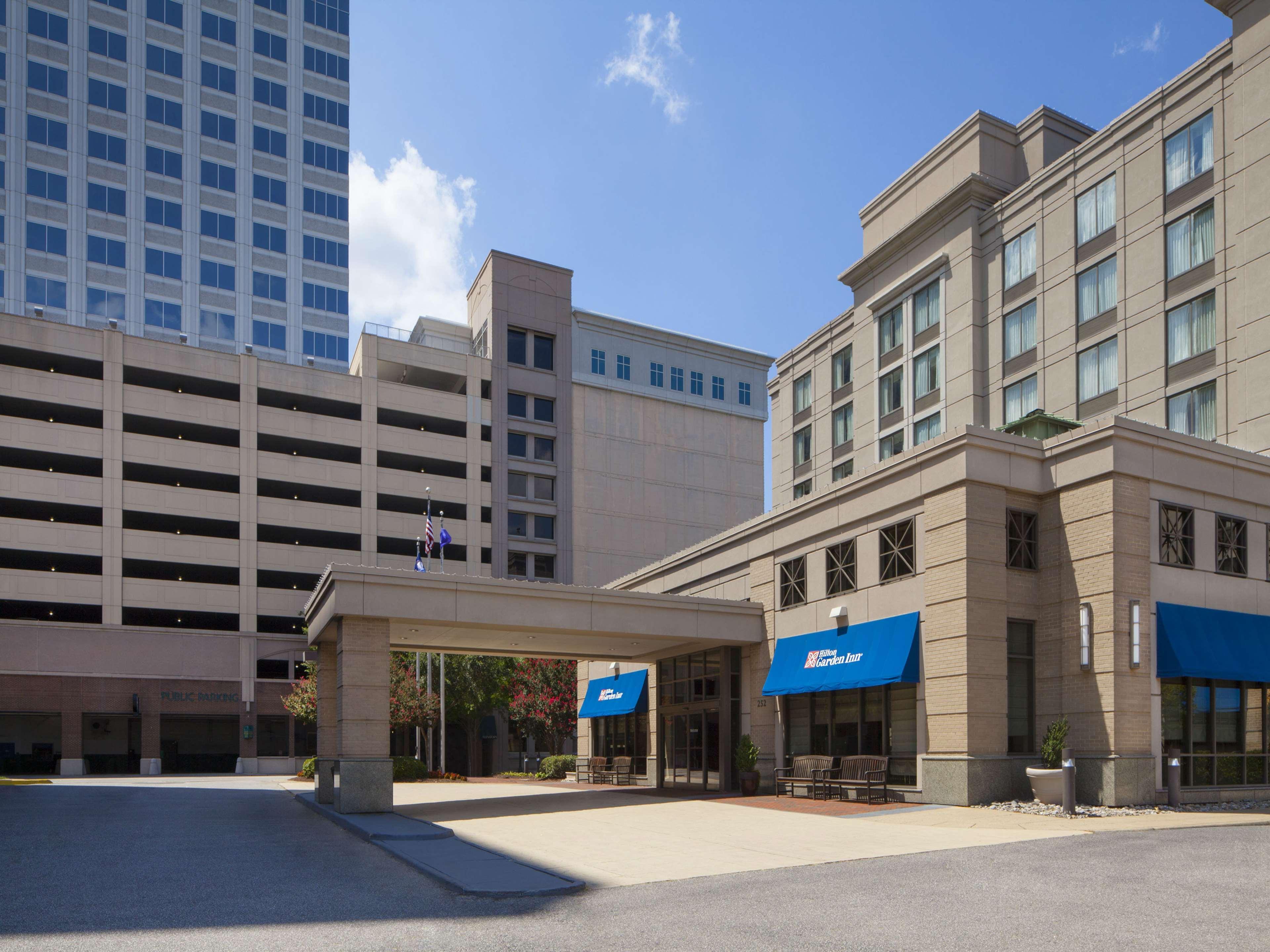 Hilton Garden Inn Virginia Beach Town Center Экстерьер фото