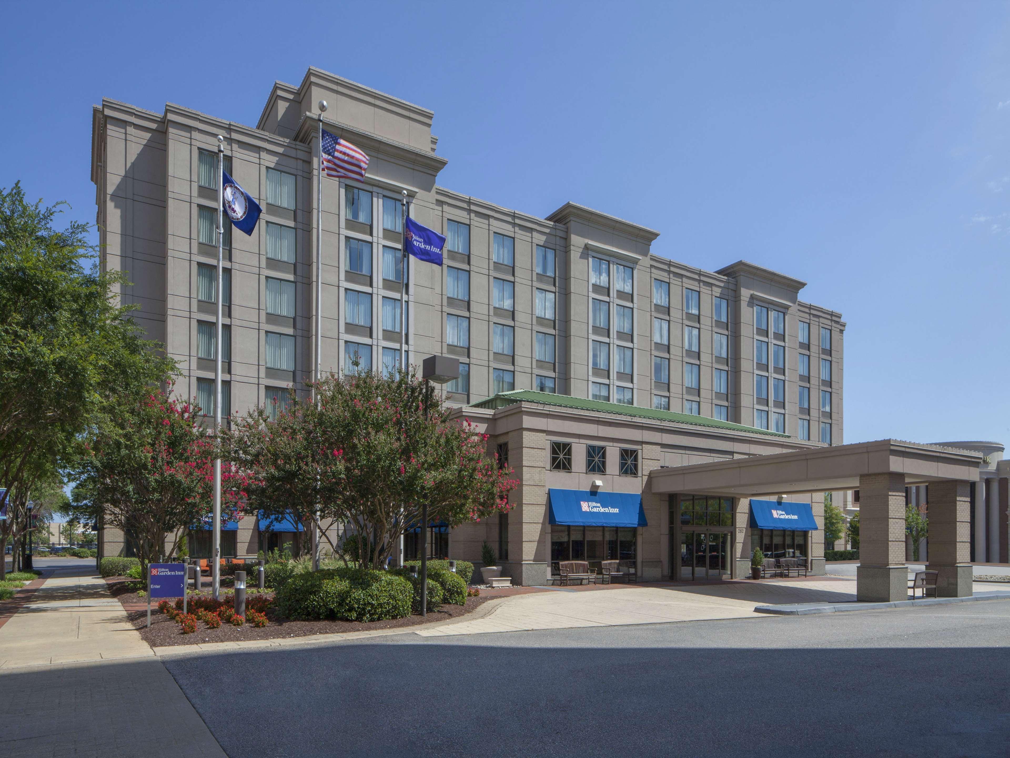 Hilton Garden Inn Virginia Beach Town Center Экстерьер фото